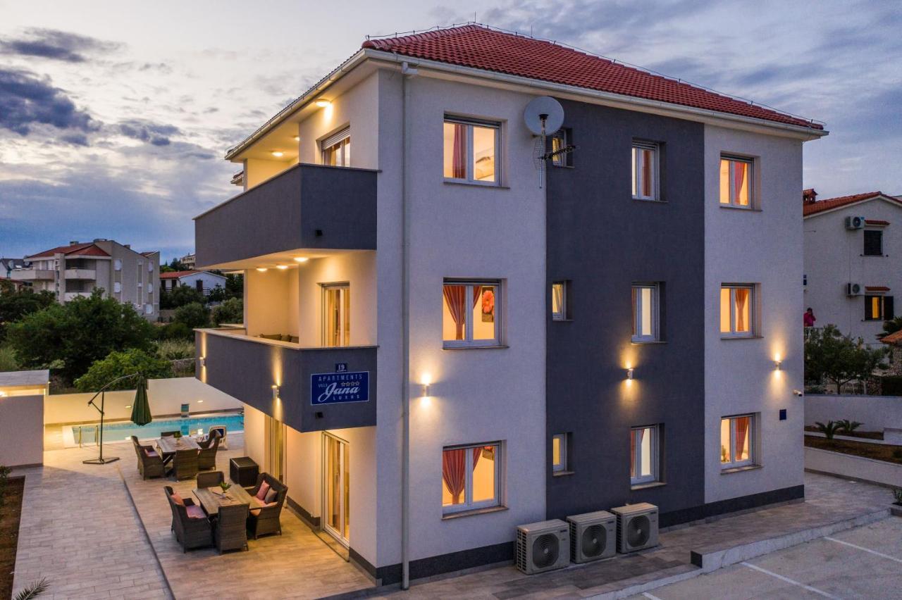Villa Jana Luxury Apartments Novalja Eksteriør bilde