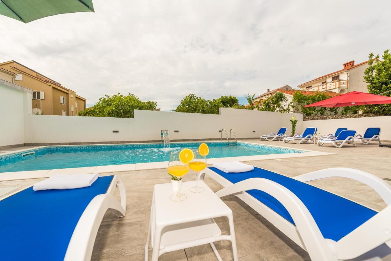 Villa Jana Luxury Apartments Novalja Eksteriør bilde