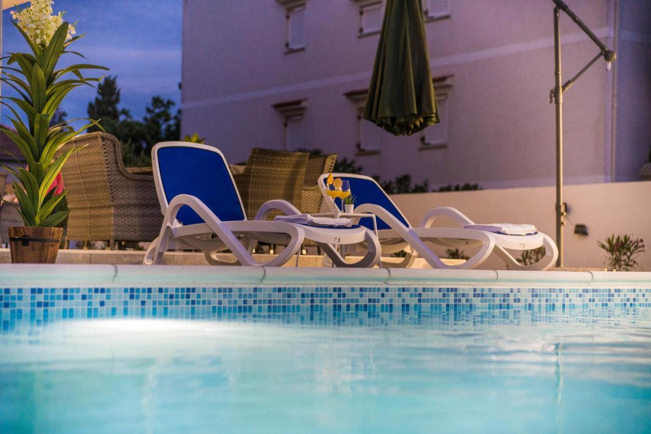 Villa Jana Luxury Apartments Novalja Eksteriør bilde
