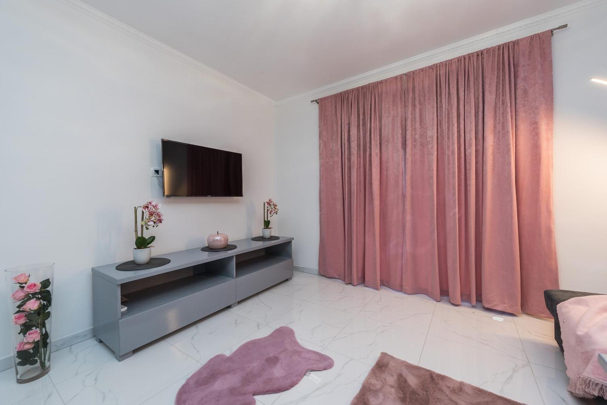 Villa Jana Luxury Apartments Novalja Rom bilde