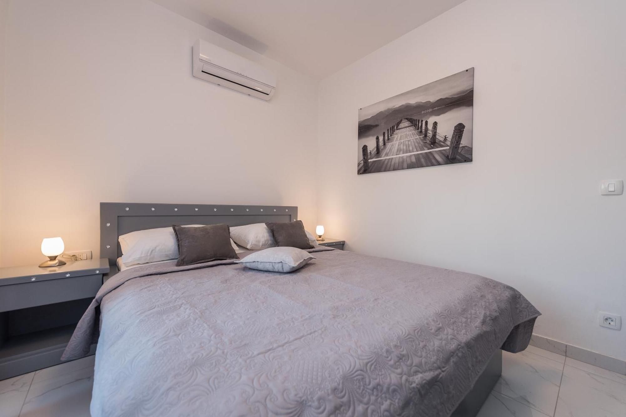 Villa Jana Luxury Apartments Novalja Rom bilde