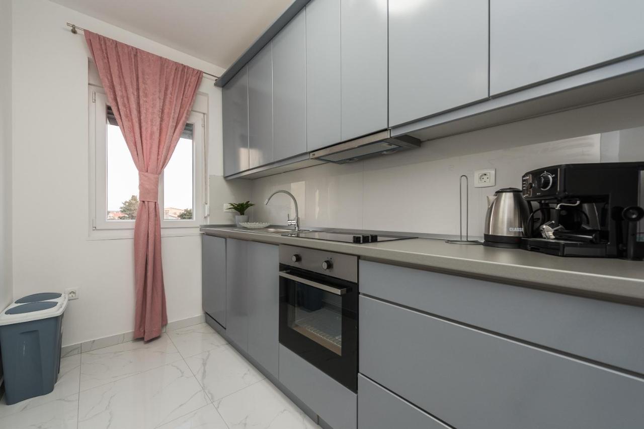 Villa Jana Luxury Apartments Novalja Eksteriør bilde